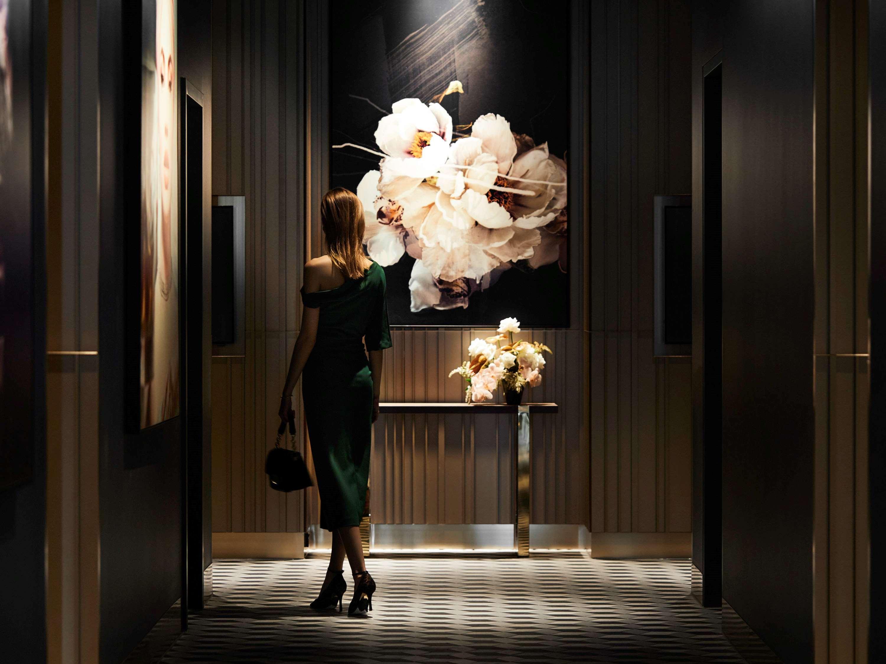 Hotel Chadstone Melbourne Mgallery Collection Extérieur photo The lobby of the Ritz-Carlton, Melbourne