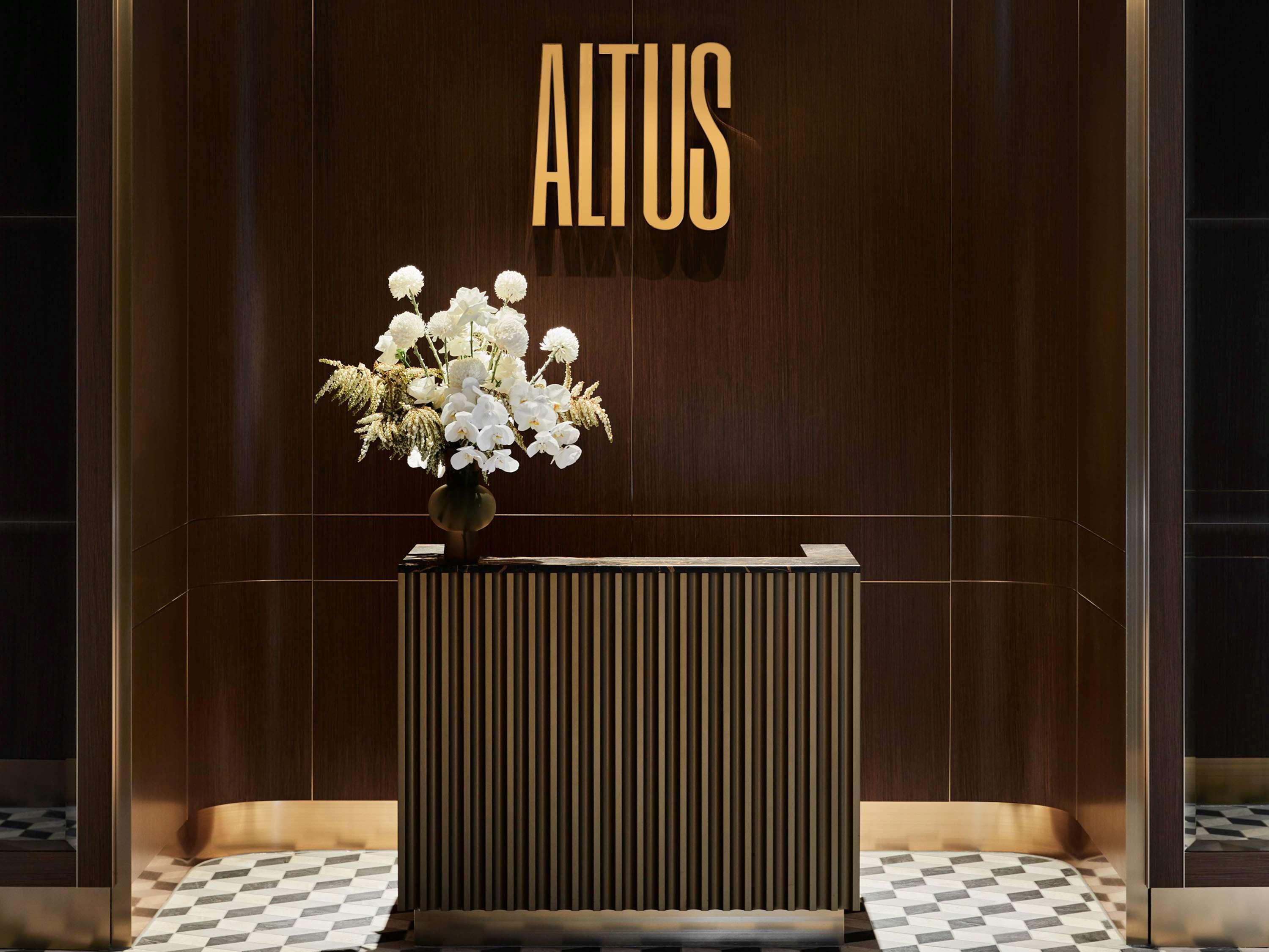 Hotel Chadstone Melbourne Mgallery Collection Extérieur photo Altus reception desk