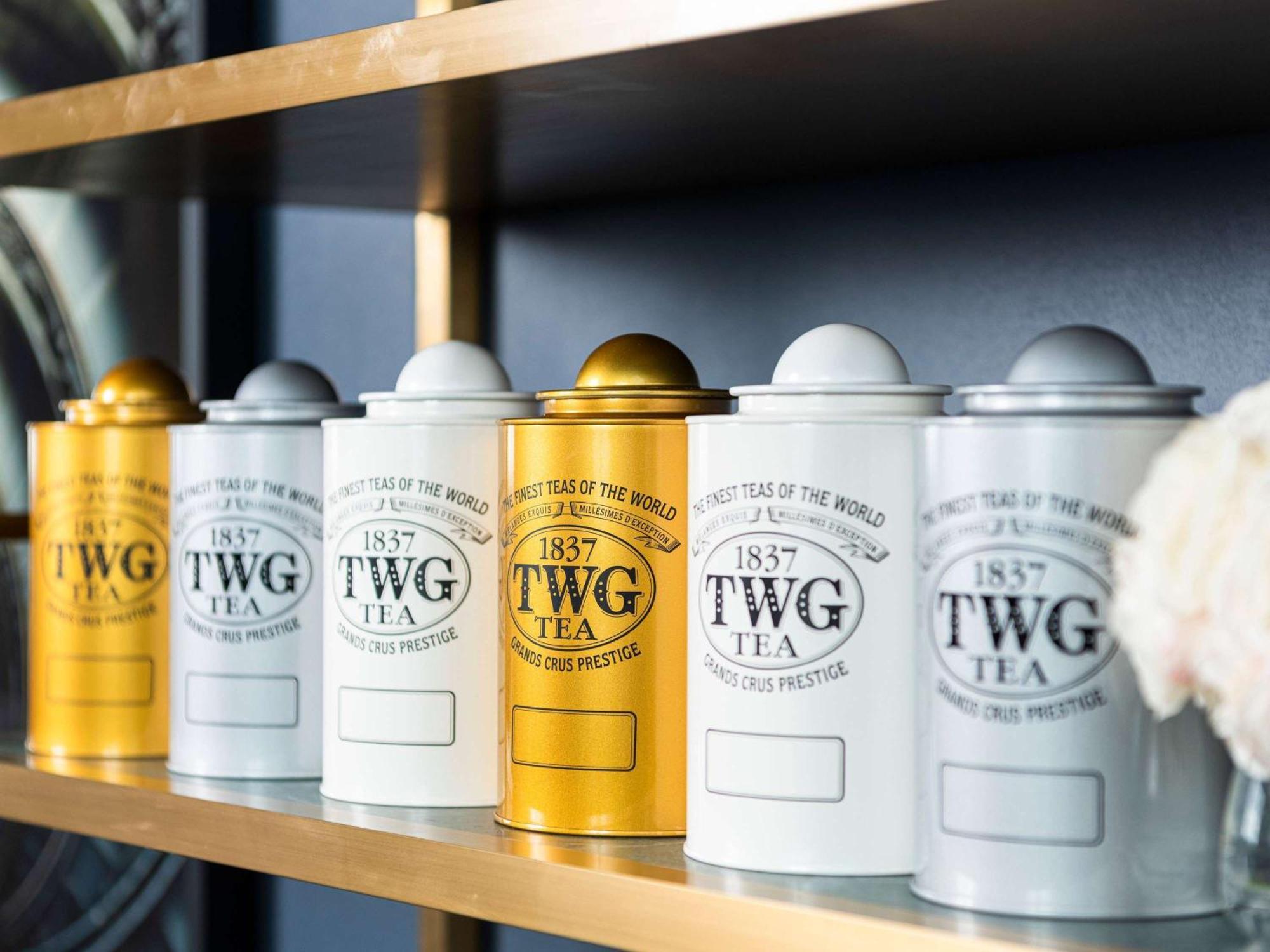 Hotel Chadstone Melbourne Mgallery Collection Extérieur photo TWG Tea tins